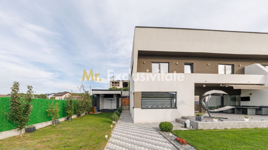 Casa moderna, constructie solida -view panoramic -Mioveni-Arges! - Poză 1