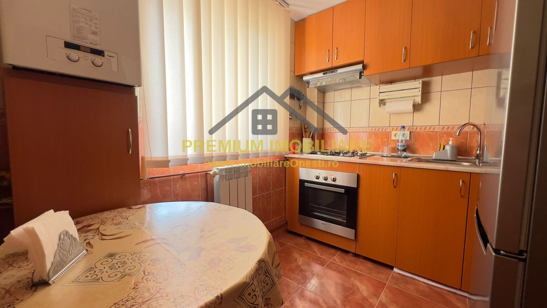 Apartament cu 2 camere decomandat zona de sus - Poză 8