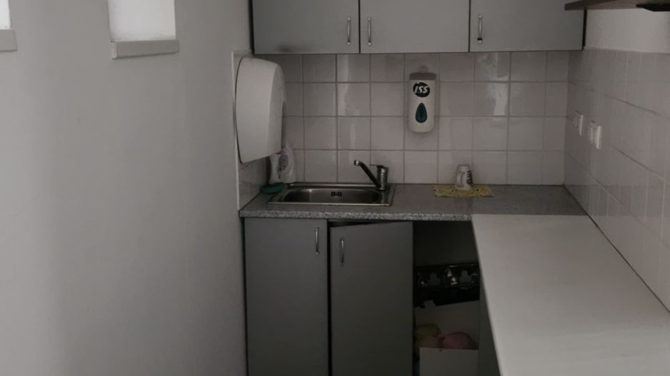 Spatiu COMERCIAL CU MULTIPLE DESTINATII ULTRACENTRAL - Poză 5