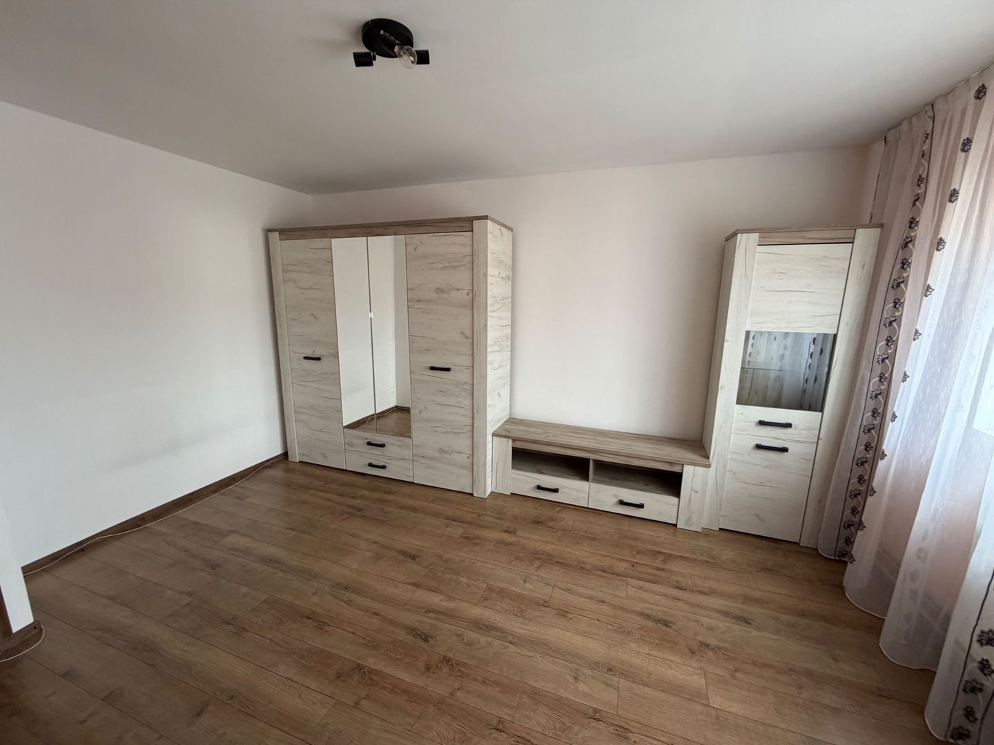 Apartament 1 camera, decomandat - Cugir - Poză 5