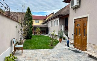 Casa de inchiriat in Selimbar. Zona stadionului/ politie - Poză 1