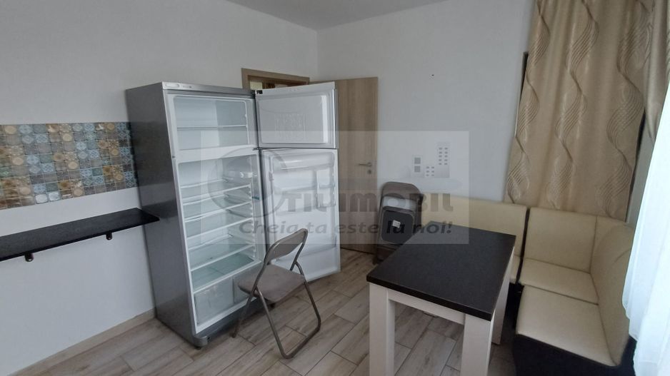 Casă 4 camere – 115 mp, cu teren 100 mp – Valea Adanca-850 Euro - Poză 4