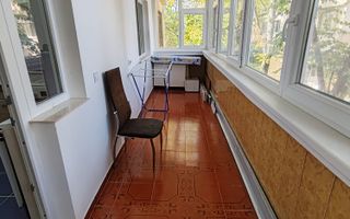Apartament 3 camere decomandat etajul 1 65mp 500euro Nicolina 2 - Poză 9