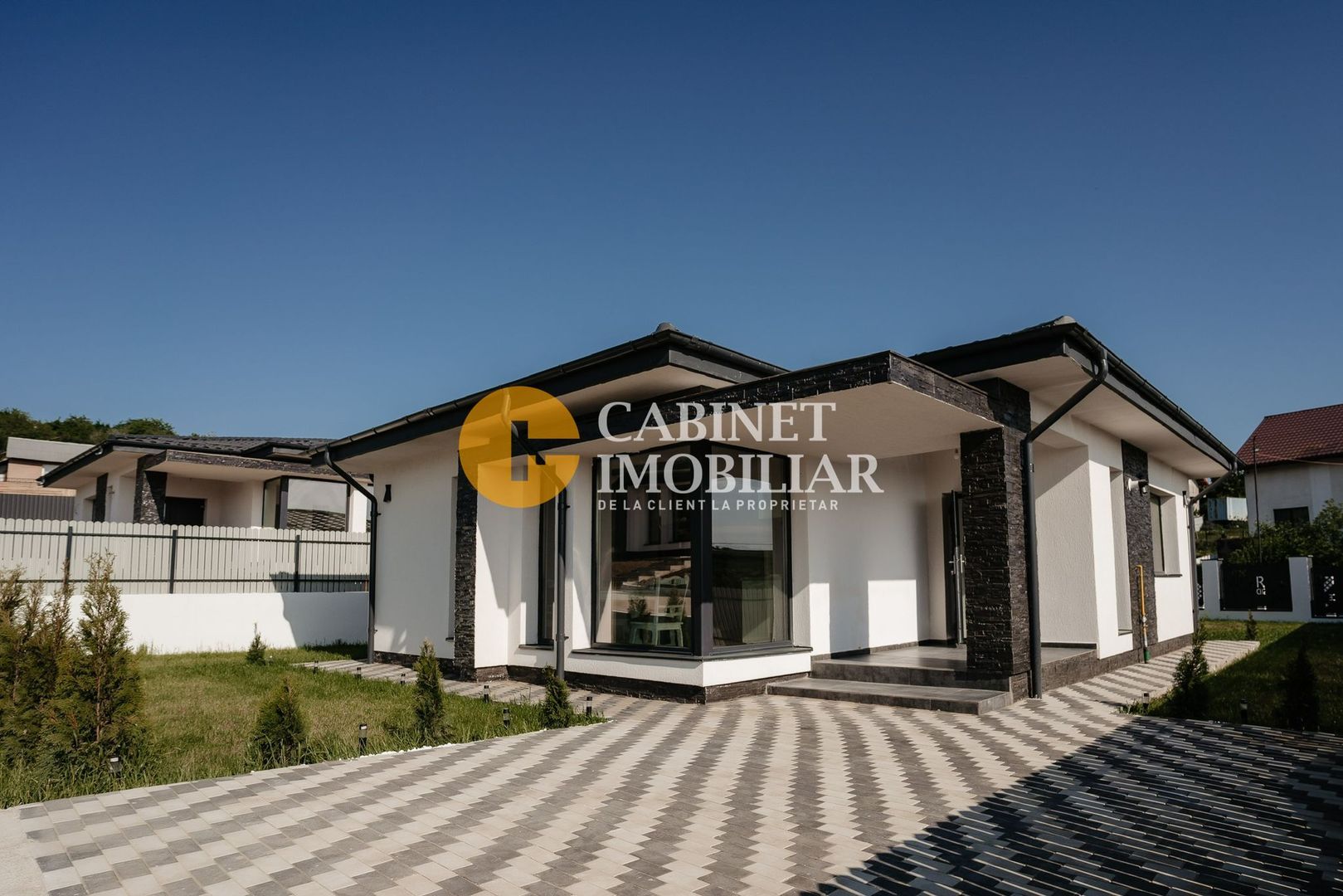 Casa individuala LA ASFALT - parter - PREMIUM - Visan, Bucium - Poză 3