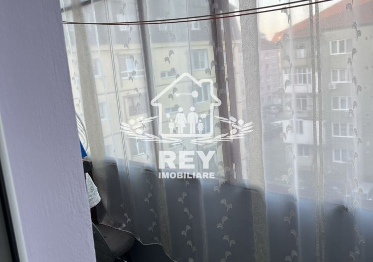 Vand apartament in Terezian, nemobilat - Poză 8