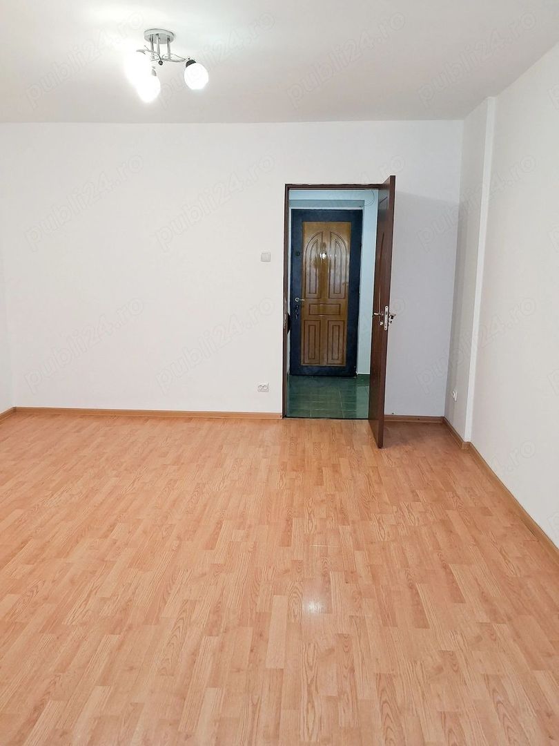 De vanzare Garsoniera Gorjului - Poză 3