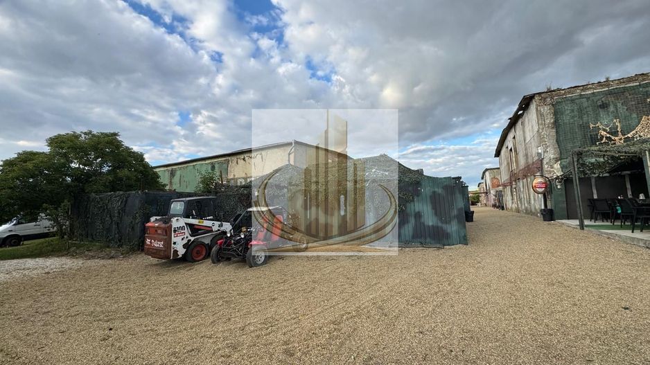 Platformă industrială cu acces E671 | 39.726 mp teren - Poză 4
