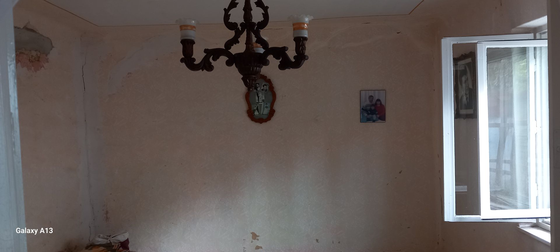 Ag BRASADAS vinde casa cu 2 cam teren 4.86 ari în zona SEMICENTRALA. - Poză 6
