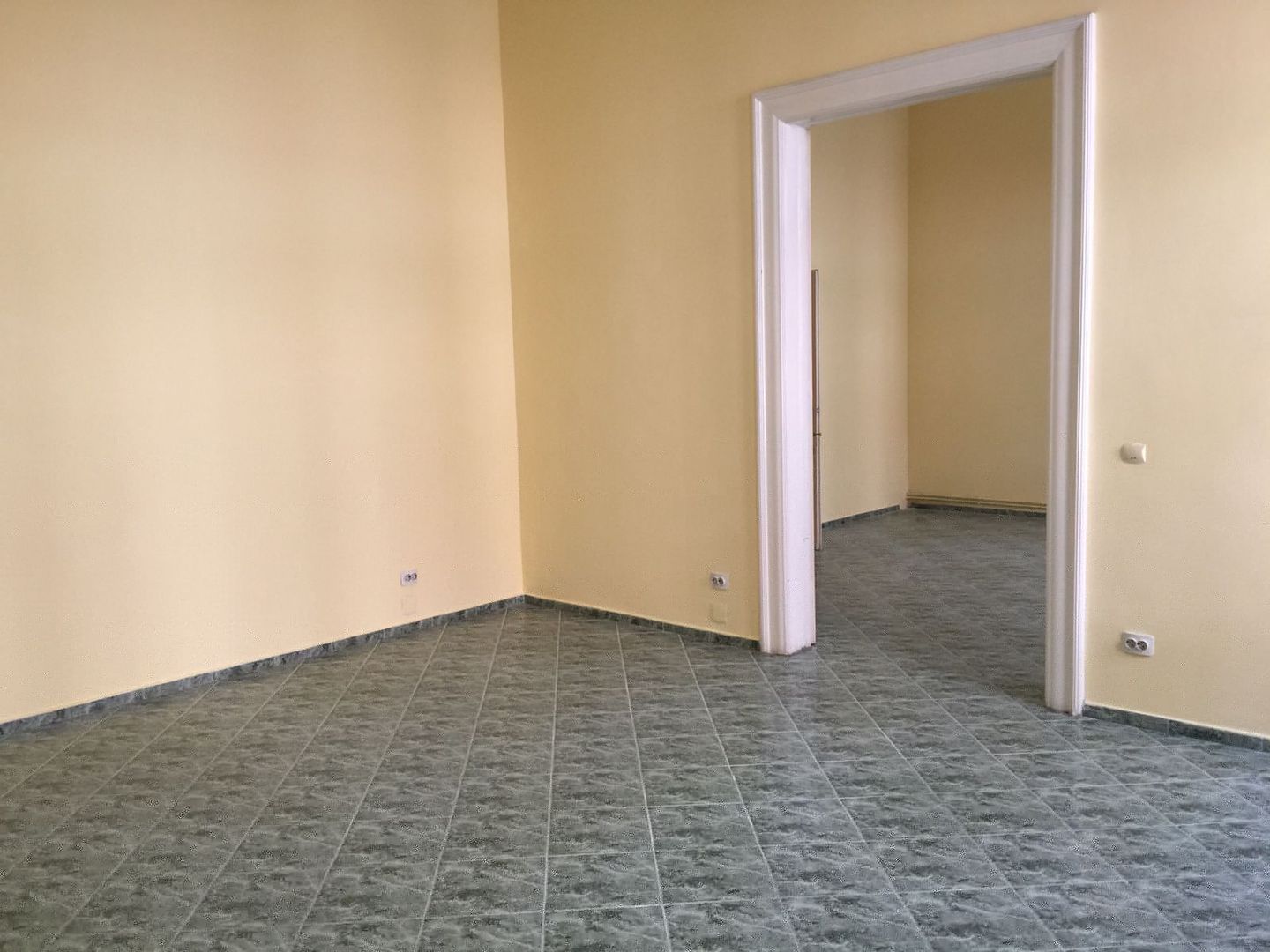 Spatiu birouri ultracentral-zona pietonala - Poză 14