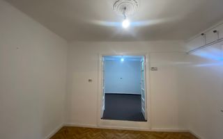 Casa de vanzare, trei camere, Vatra Luminoasa, 215,000 - Poză 2