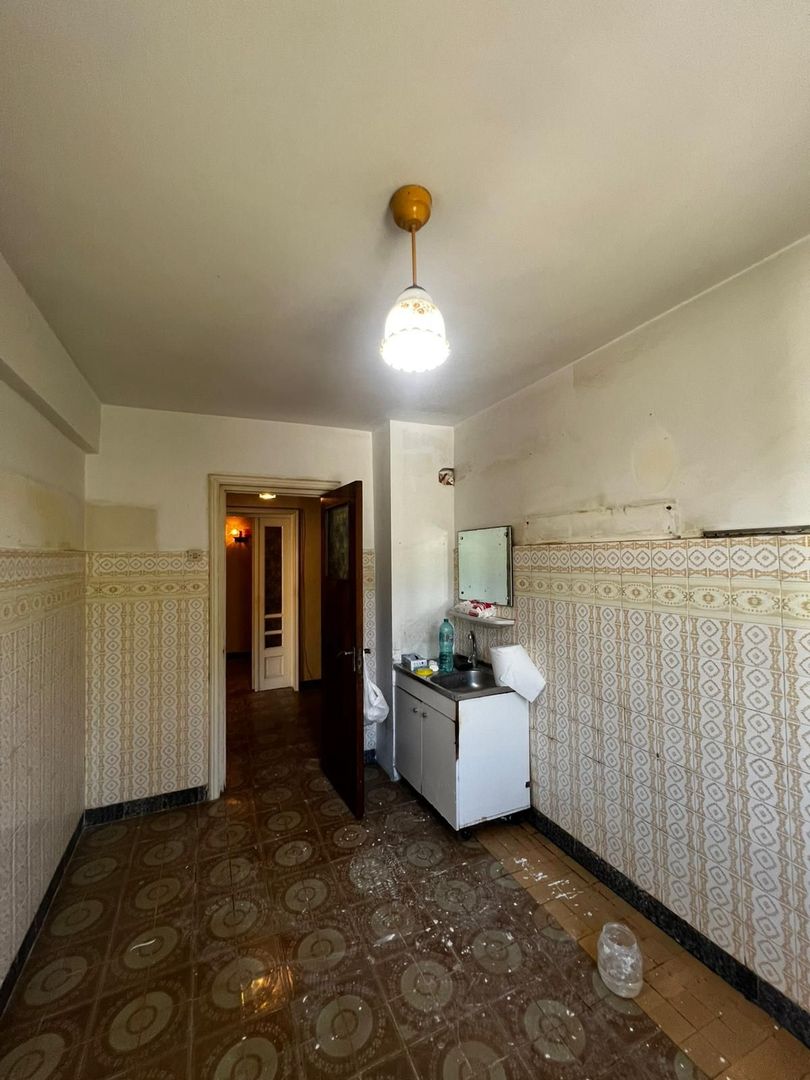 Tomis II | 3 camere decomandate | Garaj propriu | Boxă - Poză 14
