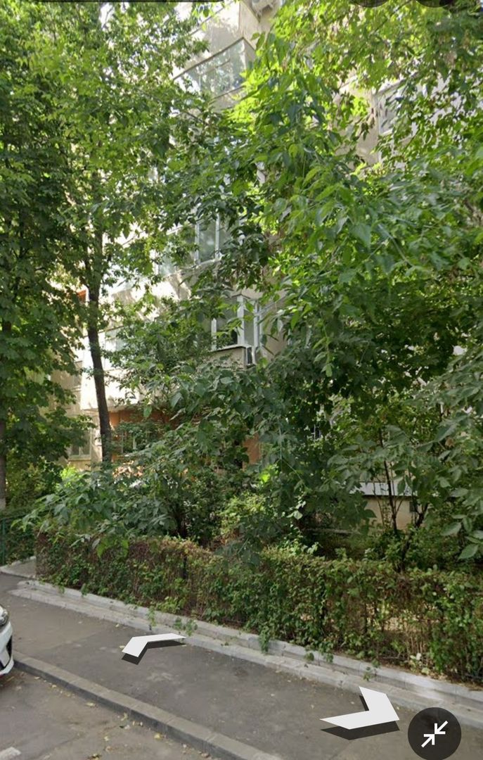 Apartament 3 camere. Cu 2 bai. Zona Parc Tineretului. - Poză 1