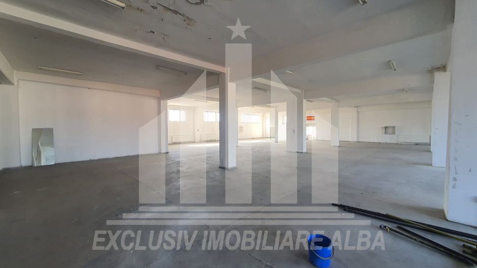 Spatiu comercial suprafata mare de inchiriat, Ultracentral - Poză 4