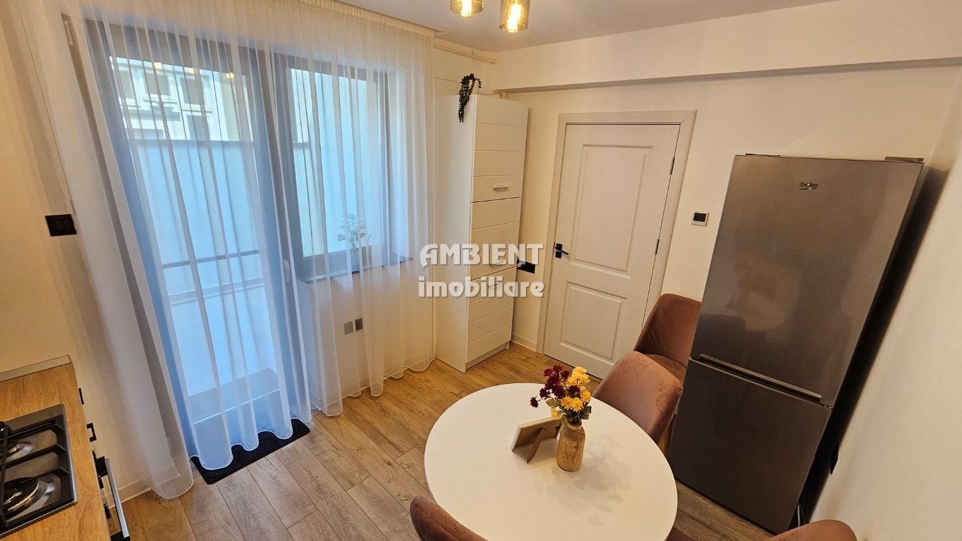 CLADIRE COMERCIALA tip BLOC apartamente D+P+2E, Belvedere COPOU - Poză 6