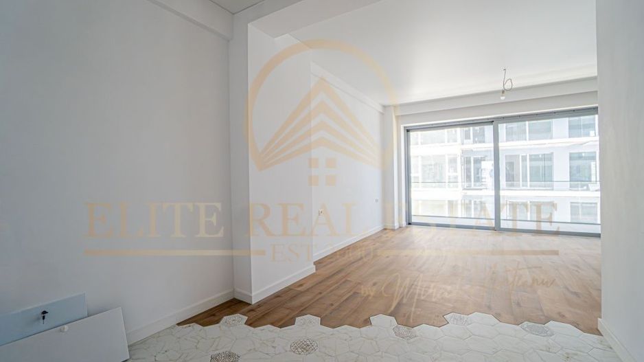 Mamaia Nord - Vânzare studio la cheie pe partea cu marea. - Poză 2