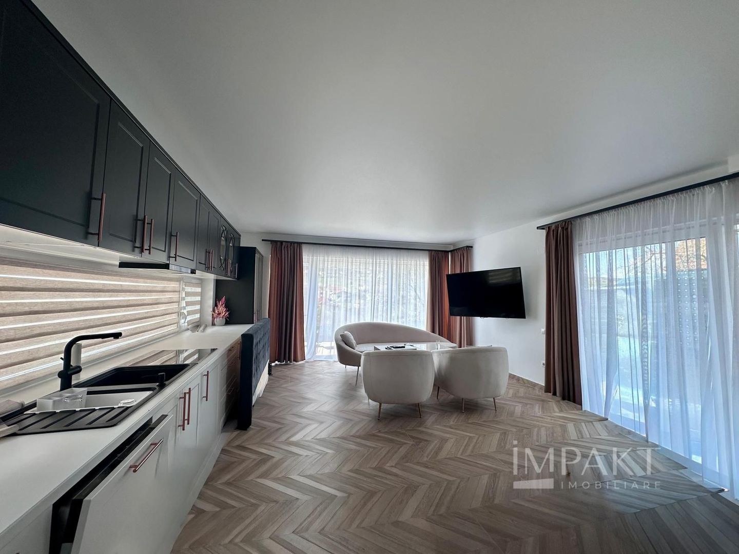 Vila | Zona Iris | Ultrafinisata | 120 mp + 350 mp Teren + 70 mp Teras - Poză 2