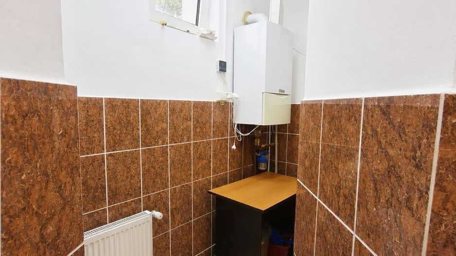 Inchiriere spatiu comercial-sala diverse Centru Pitesti - Poză 11