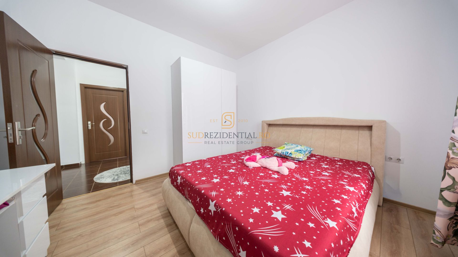 Vila spatioasa | 200 mp, mansarda open space, zona Jilava, Ilfov - Poză 11