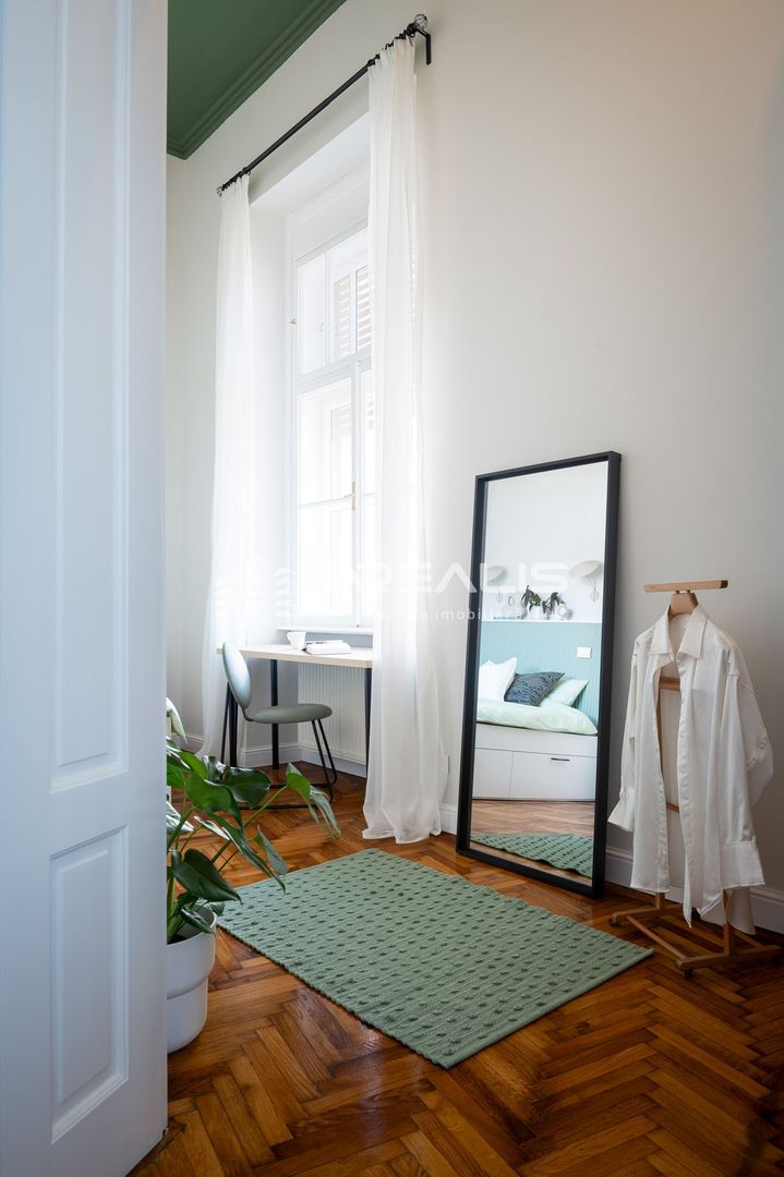 VÂNDUT!!! Apartament splendid in centrul Aradului - Poză 10