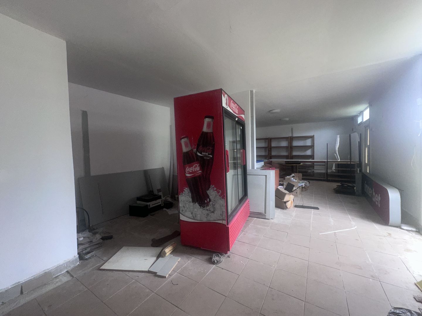 Service auto și spațiu comercial de închiriat! - Poză 12