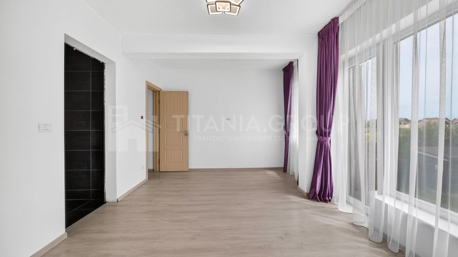 Vila cu 4 dormitoare, panouri, garaj, Stupini, comision 0 - Poză 22