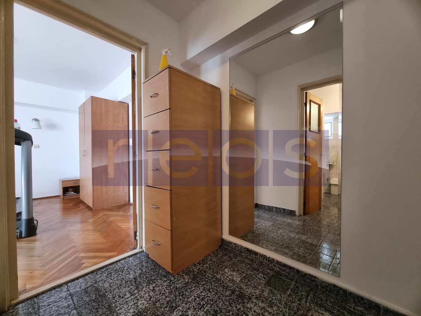 VANZARE 2 CAMERE | DECOMANDAT | ZONA - UNIRII - Poză 8