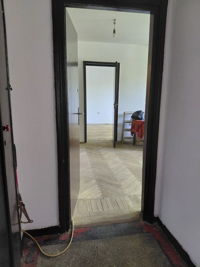 Apartament 3 camere, etaj 1, Tiglina I - Poză 2