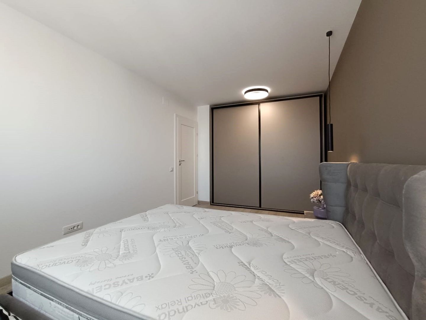 Apartament modern cu 2 camere și terasă generoasă Urban Plaza zona Carpaților - Poză 12