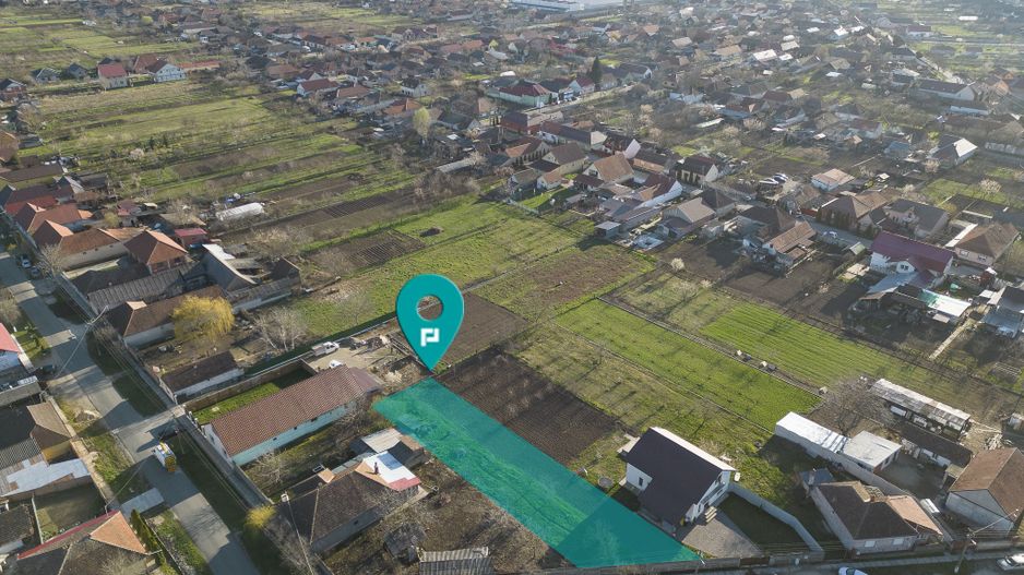 Teren intravilan de 900 mp în Sântana - Poză 1