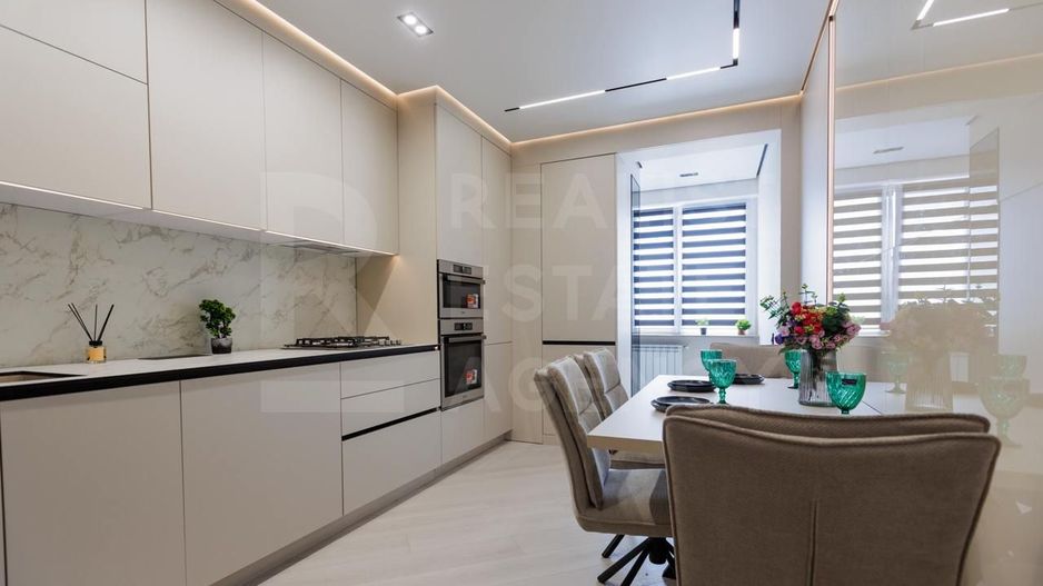 Vânzare, apartament, 2 camere + living, strada Ion Buzdugan, Buiucani - Poză 3