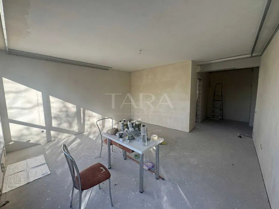 Apartament cu 3 camere în Andrei Mureșanu - Poză 5