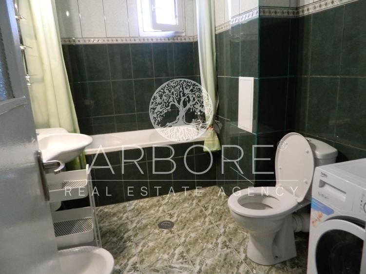 Apartament lux, zona Piata Victoriei, 4 camere , 2 bai, centrala termica  terasa - Poză 8
