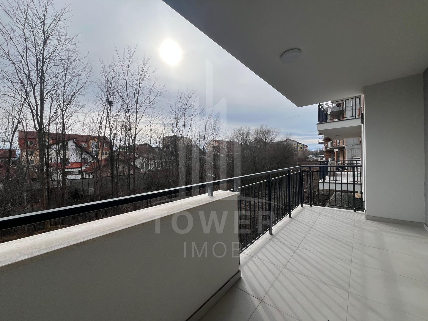 Apartament cu trei camere in Turnisor - Poză 7