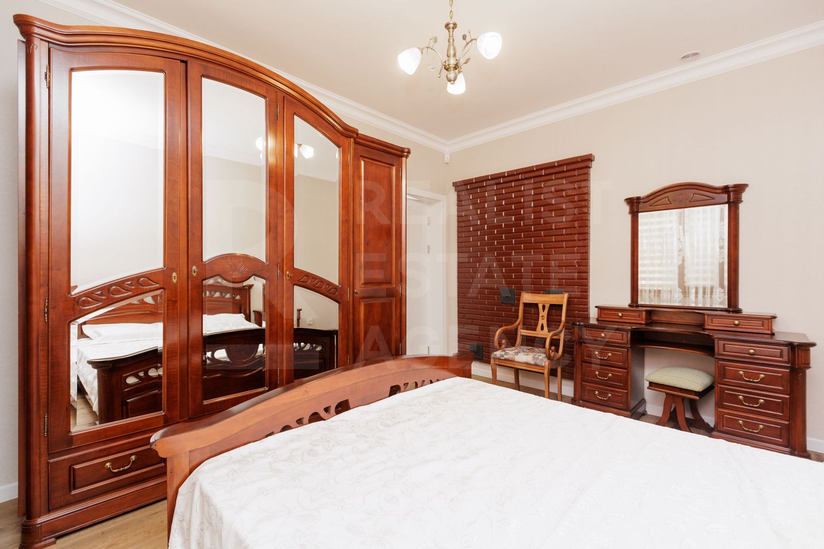 Chirie, casă, 3 camere, str. Paris, Buiucani - Poză 8