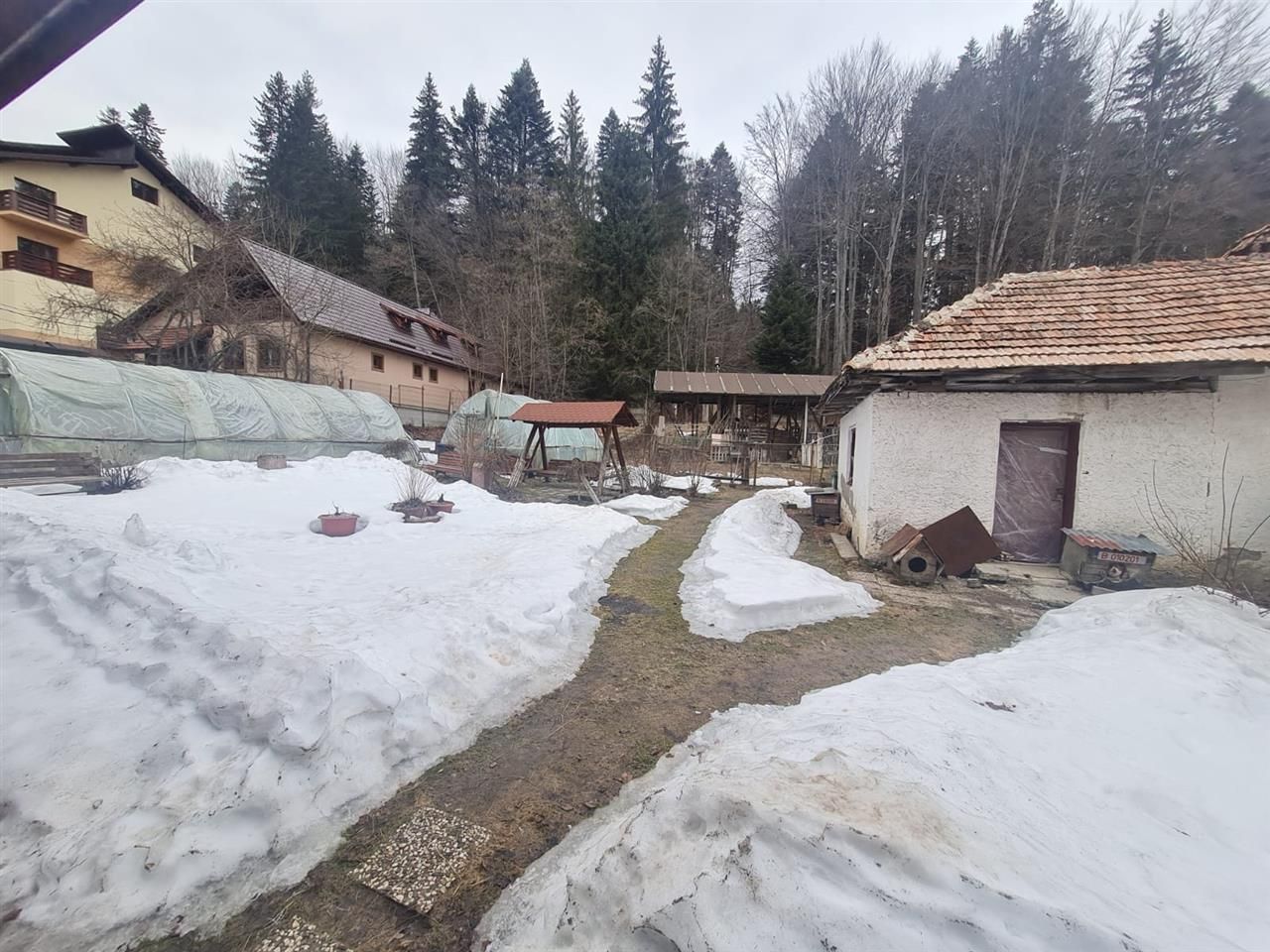 Vila multifunctionala in Predeal - oportunitate  resedinta si/sau afacere - Poză 27