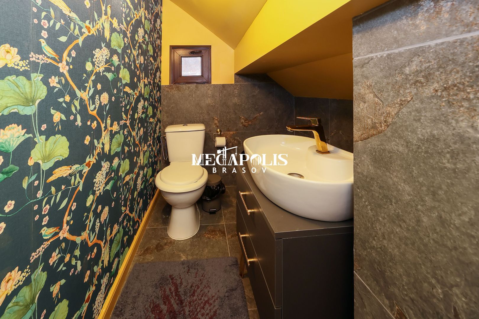 Pensiune/Vilă de vânzare în Bran | 8 camere | 180 mp - Poză 17