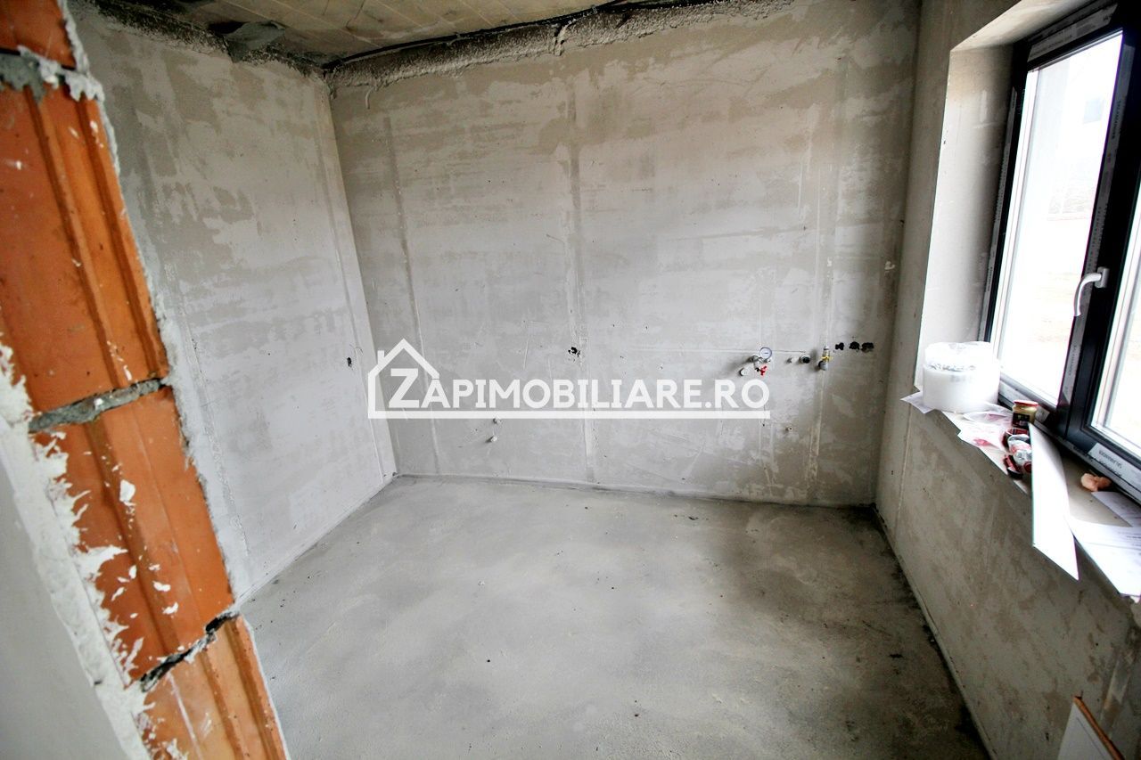 Casa 5 camere,3 băi,la cheie,138 mp,528mp teren,0% comision - Poză 15