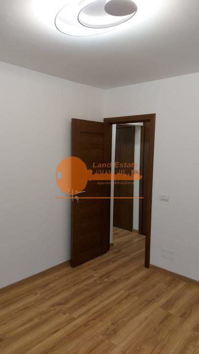 Apartament cu 3 camere in zona Crangasi - Poză 10