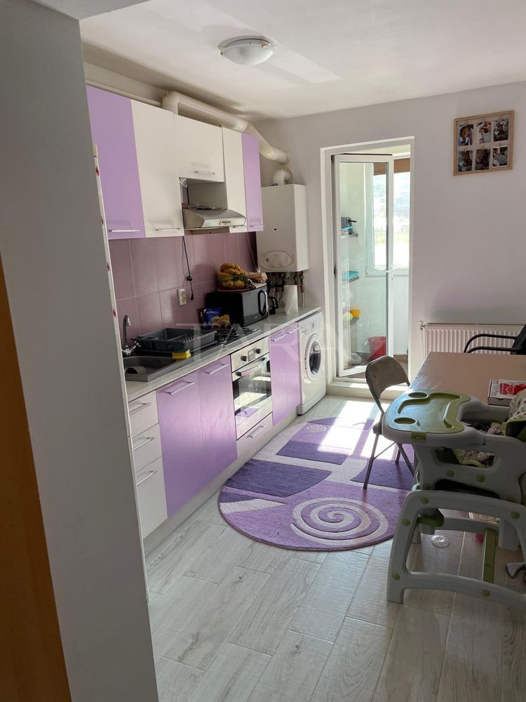 Apartament decomandat cu 2 camere de vânzare – Florești, zona Porii. - Poză 4