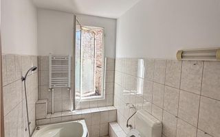 Vanzare casa individuala - Mosilor Parintele Galeriu Bucuresti - Poză 11