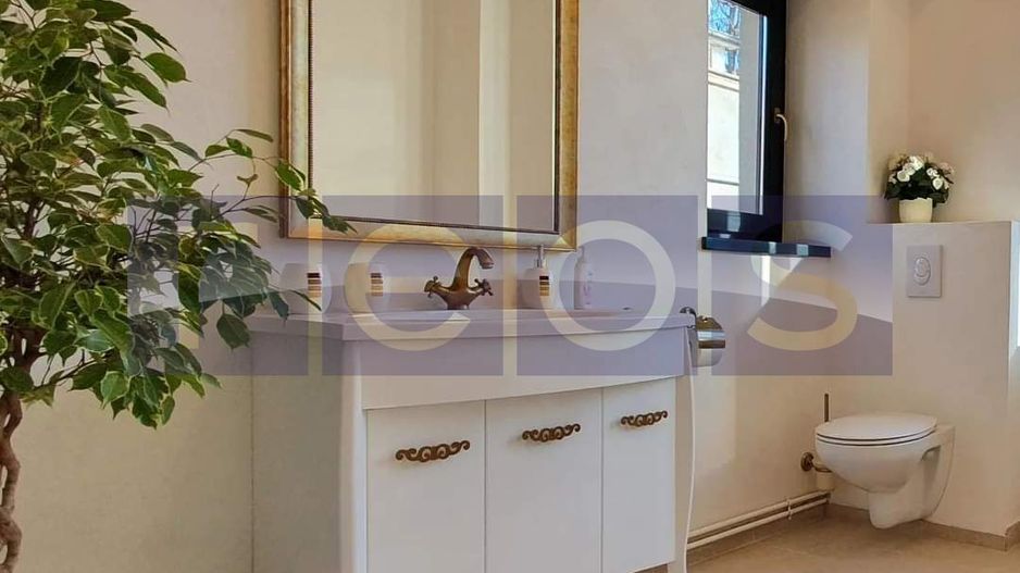 Vila Exclusivista zona Capitale - Poză 6