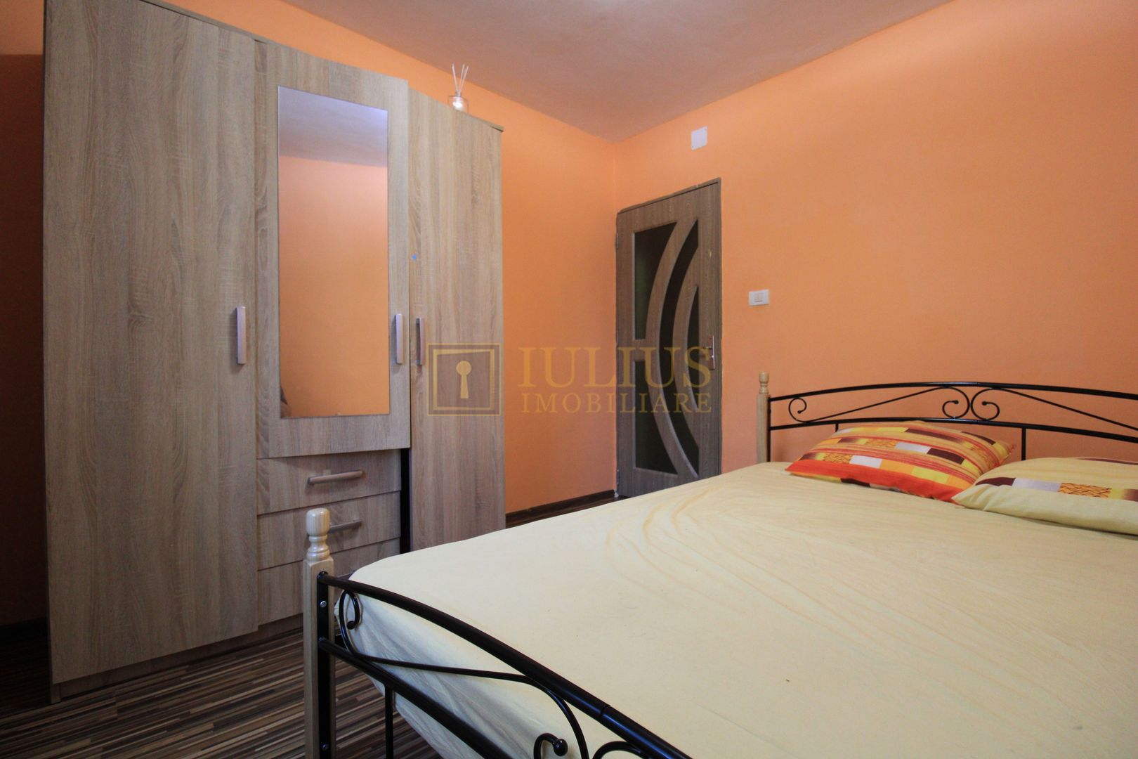 3 camere, centrala proprie - Poză 2