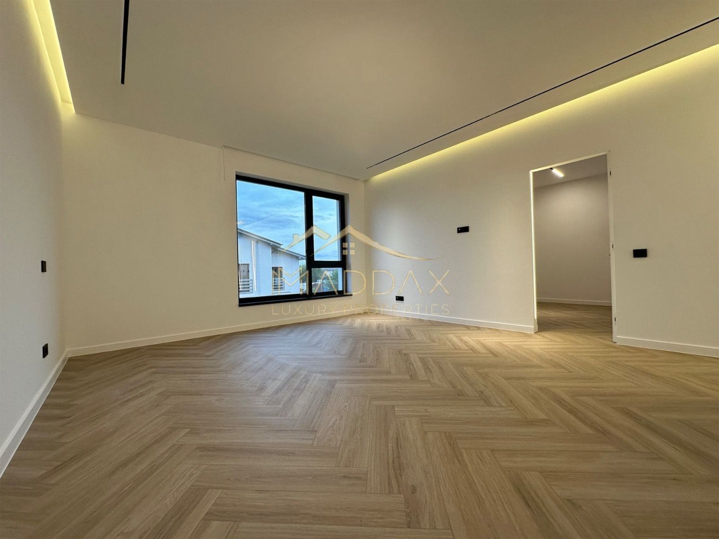 Vila individuala *432mp* + curte // 6 locuri Parcare / Pipera-Tunari - Poză 18