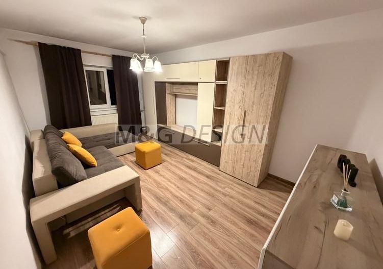 Apartament 3 camere Lipovei - Poză 1