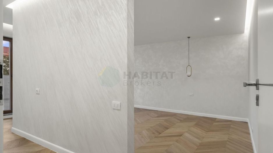 Vilă de lux  | Pipera – 7 camere, 5 băi, 4 terase | 1.500.000 EUR - Poză 37