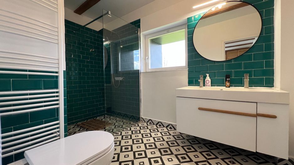 Conac 10 camere | renovat integral | Arefu | Baraj Vidraru - Poză 24