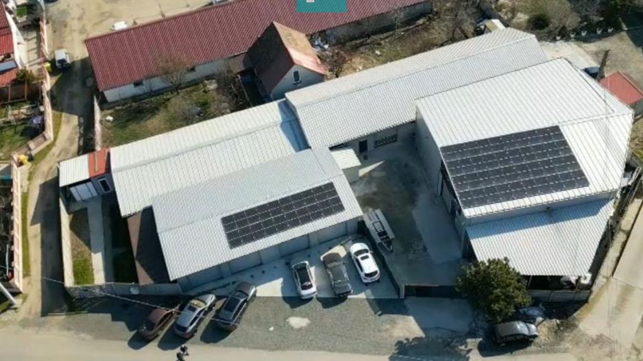 Spațiu industrial cu 6 camere de vânzare în Utvin - Poză 1
