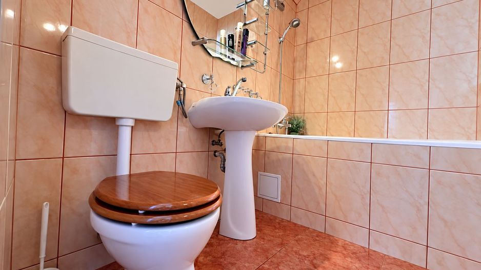 Aradului-Iulius Town | 2 Camere | Etaj Intermediar | Decomandat. - Poză 8