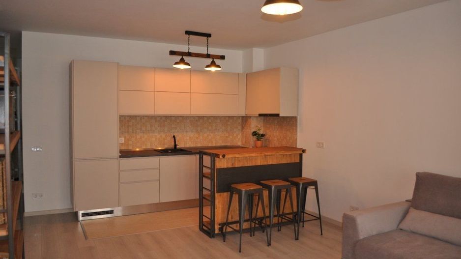 Apartament 3 camere - zona Unirii - Poză 4