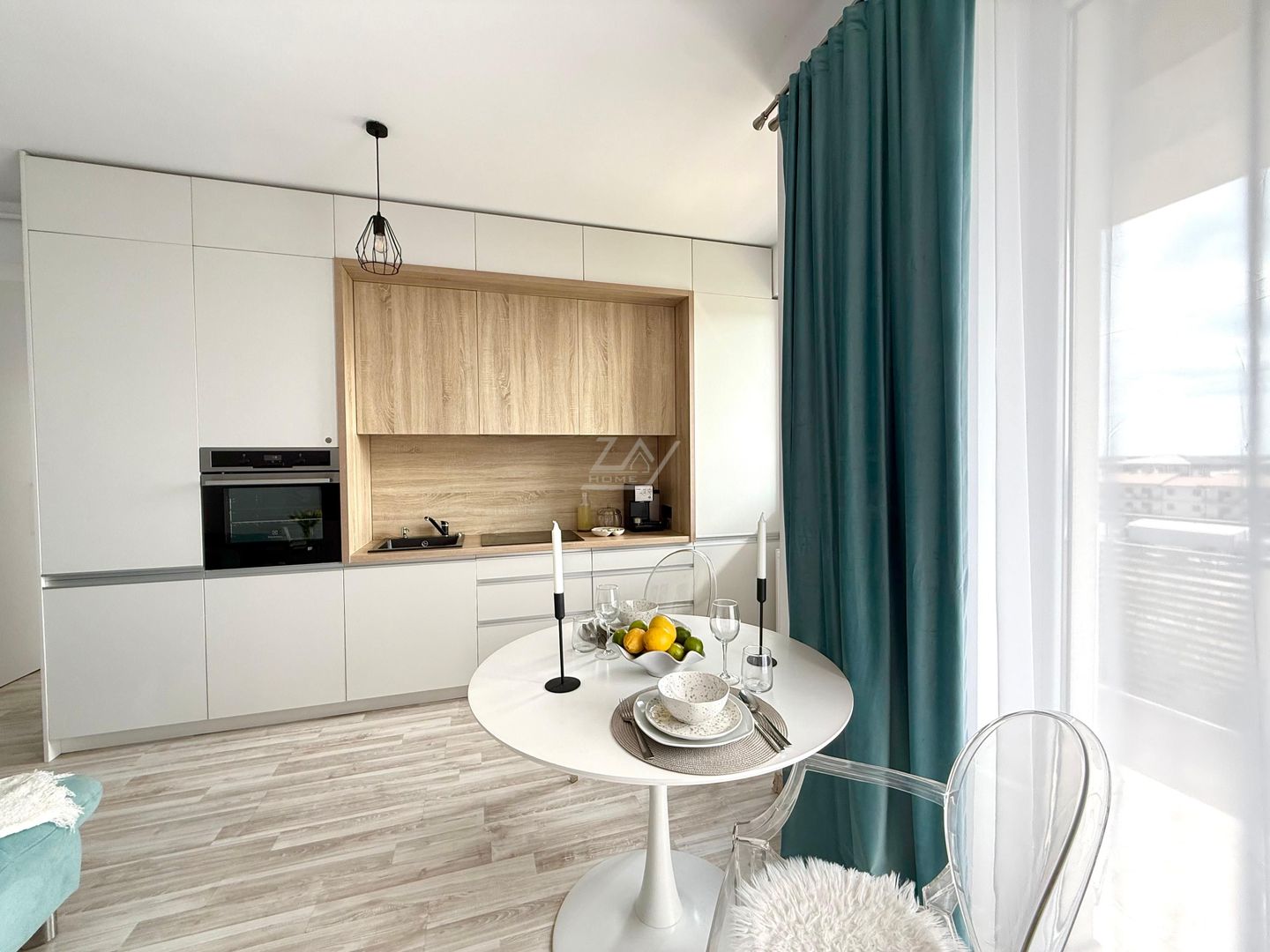 Vis a vis de Esso. Lift. Mijloc transport in fata. Loc de parcare. - Poză 5